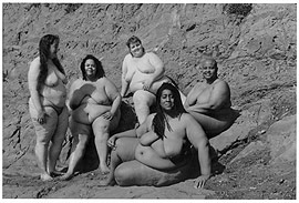 Large Ladies Naked 30